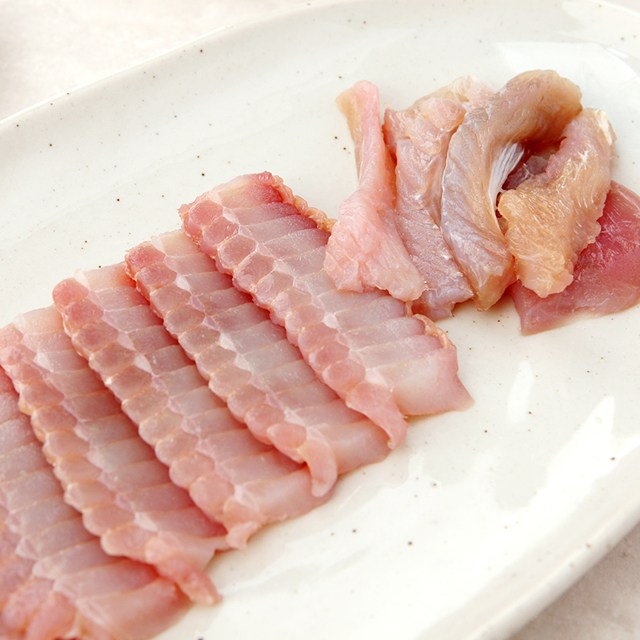 [오초록] 산지직송 흑산도 홍어 1kg, 1개, 1kg 95,900원