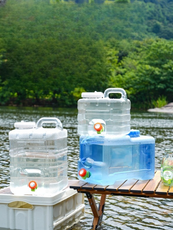 대용량 캠핑용 플라스틱 물통 휴대용 디스펜서 워터저그 물량조절 생수병 생수통 수도꼭지 물통 36,300원