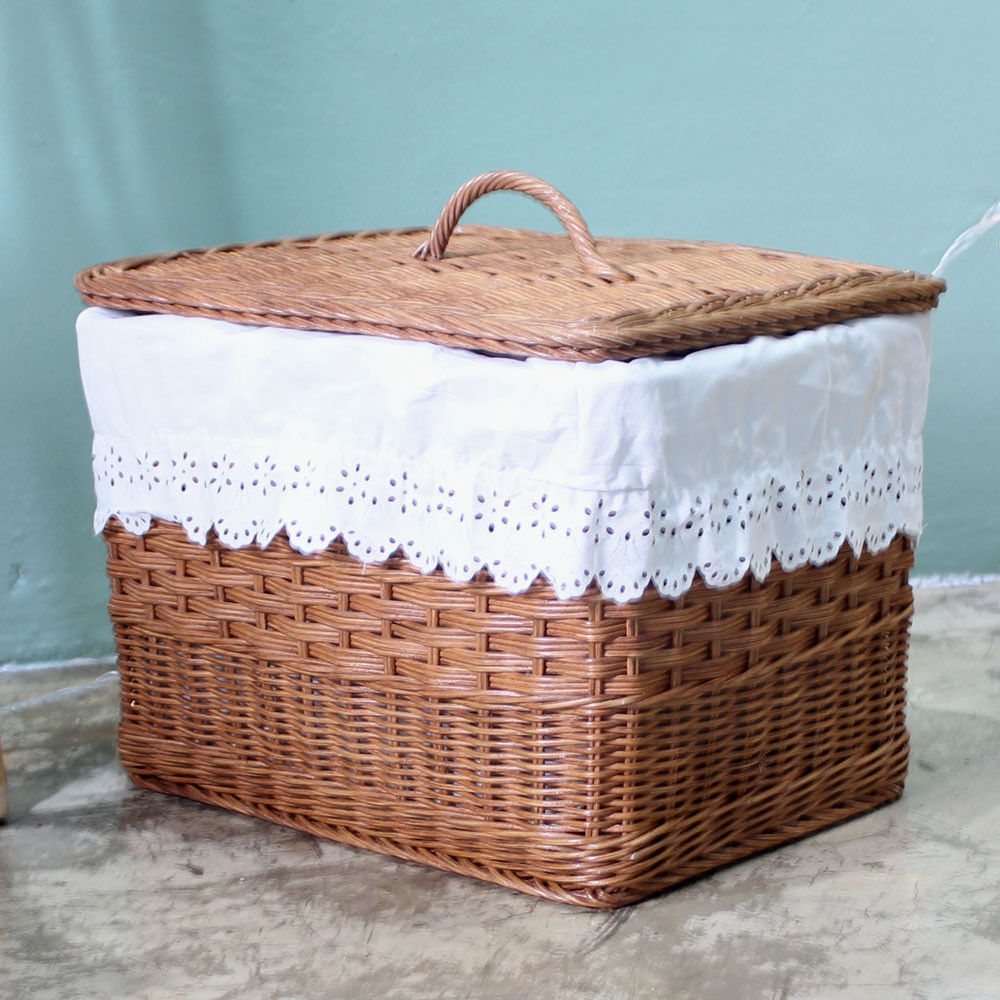 라탄샵 직사각 다용도 뚜껑 라탄 바구니 B603 + 레이스천 세트 31,650원