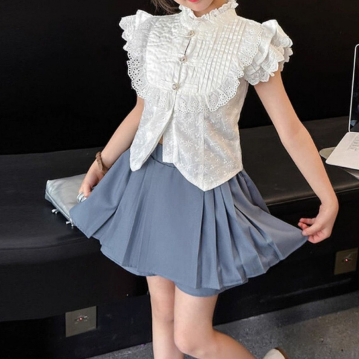 해피유통어린이 우아한 레이스 프릴 반팔 티셔츠와 플리츠 스커트 세트14세 이상 XG03 27,890원