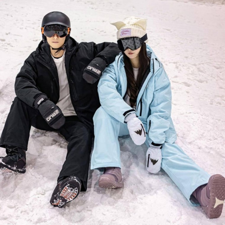 남성 윈터브리즈 스키복 방수 여성 세트 스키 스판 팬츠 바지 스노우보드복 방풍 경량 상하 방한 312,540원