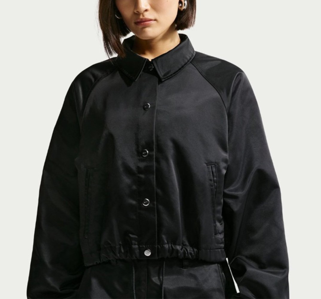 [나이키코리아] 나이키 여성 세틴 코치 자켓 스포츠웨어 간절기 아우터 캐주얼 스트릿 자켓 99,000원