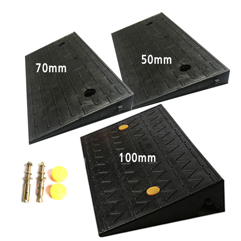 그린컴퍼니 국산경사로 진입판 휠체어 문턱 주차장 경사판 앙카 캡포함 50~200mm 19,800원