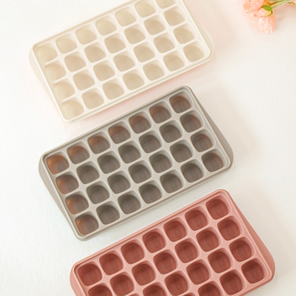 [실리샵] 국내산 플래티넘 실리콘 얼음틀 28구 (뚜껑포함) 13,900원