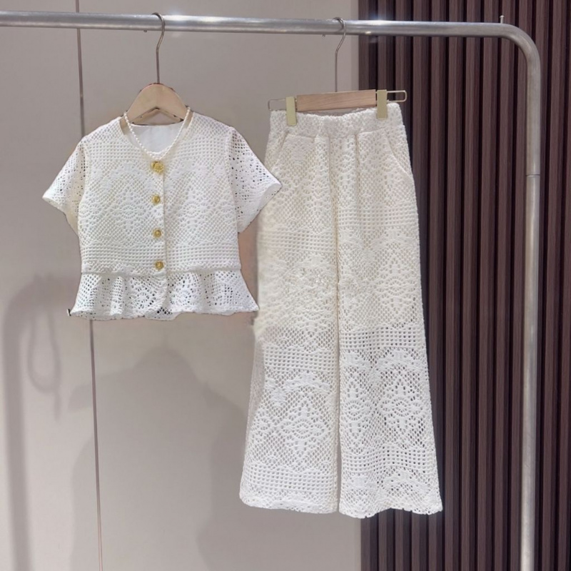 해피유통 여성 러블리 레이스 민소매 블라우스와 루즈핏 팬츠 세트 상큼한 우아한 스타일디자인14세 이상 30,130원