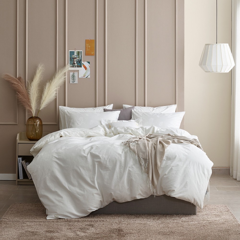 구스온 폴란드 구스90 여름간절기사계절 호텔 이불+베개+자가드 페이즐 커버 4종 웨딩 세미 패키지 448,000원