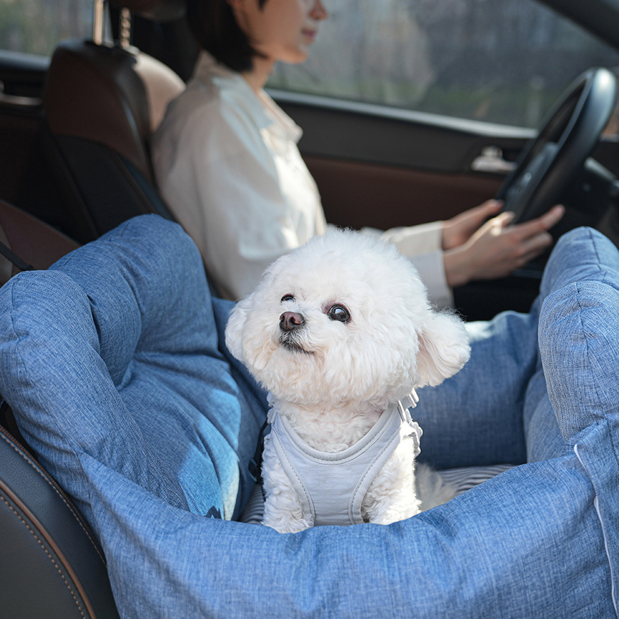 플리다스 강아지 카시트 반려견 쿠션형 드라이빙킷 차량용 차시트 중형 42,760원