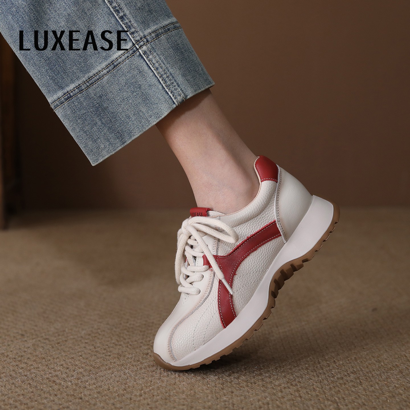 천연 소가죽 수제화 여성 구두 백화점 품질 경량 미끄럼방지 편안한 워킹화 데일리 출근용 캐주얼 슈즈 88,000원