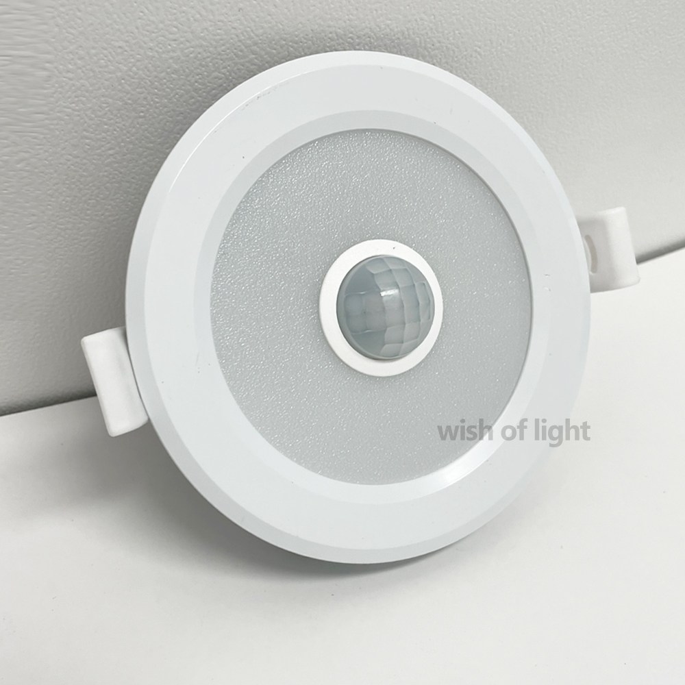 SKD LED 다운라이트 3인치 센서등 매입형 7.5cm 7W 현관 욕실 복도등 매립 동작감지 지하주차장 아파트 조명, 10개, 주광색 63,000원