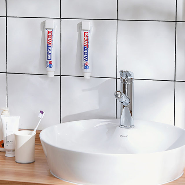 리빙그레이 1+1 부착식 심플 욕실 치약걸이 일본 치약꽂이 치약거치대 4,580원