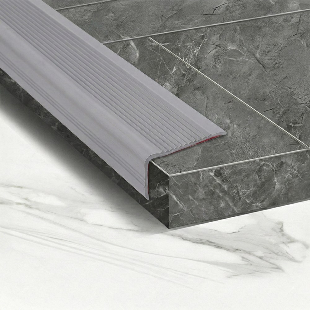 레디박스 접착식 L자형 계단 코너 논슬립 미끄럼방지 모서리 보호 몰딩 7,900원