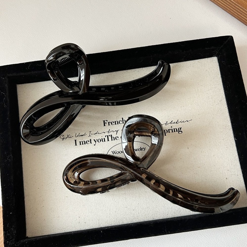 어반이즈 다올림 헤어 집게핀 대형 2종세트 9,700원