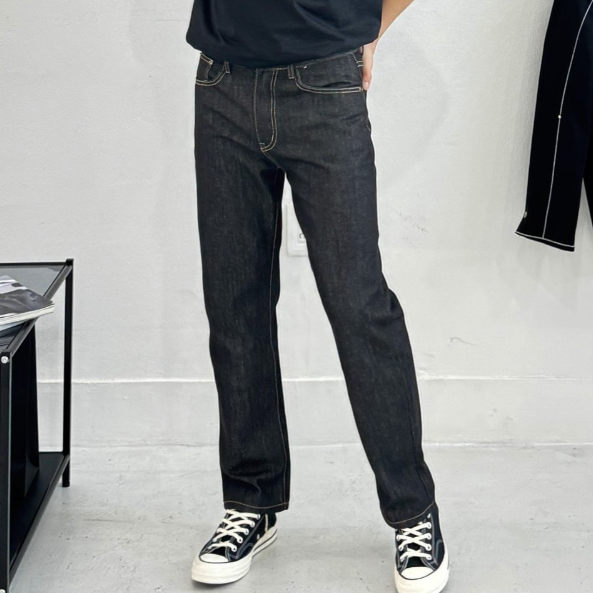 다이나믹피플 논페이드 생지 스트레이트 데님 청바지 29,900원