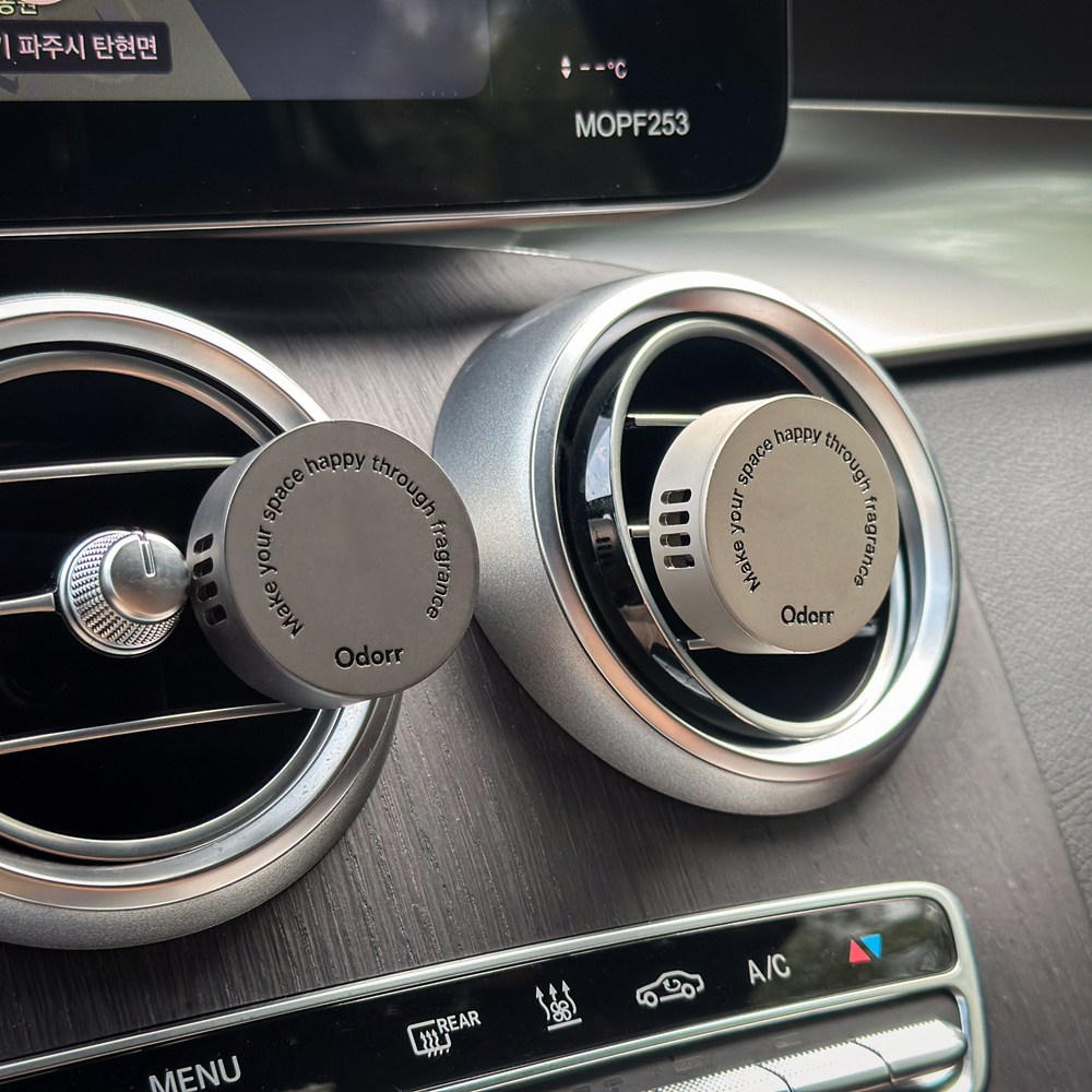 오도르 코인카 차량용 방향제 선물세트 (무광)블랙+실버+향기2 37,900원