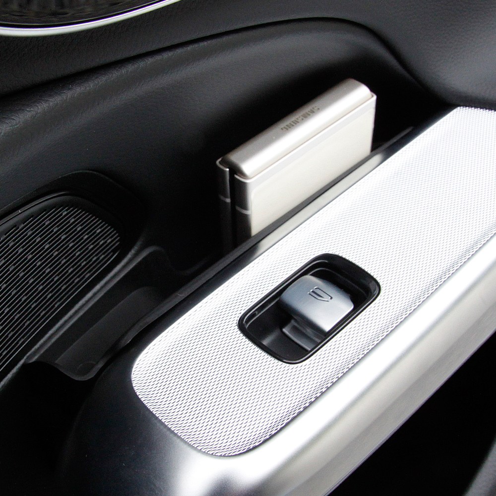 벤츠 E클래스 W214 도어포켓 멀티 홀더 E200 E300 수납함 호환 용품, 01. W214 도어포켓 (1열) 2P, 1개 11,640원