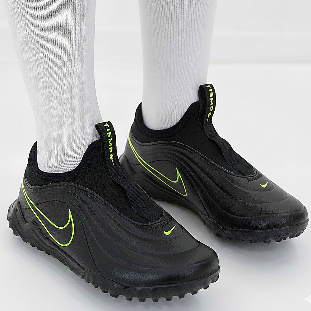 나이키 어린이 끈없는 축구화 키즈 입문 훈련 풋살화 아동 인조잔디 맨땅용 TF화 가성비 축구 신발 47,000원