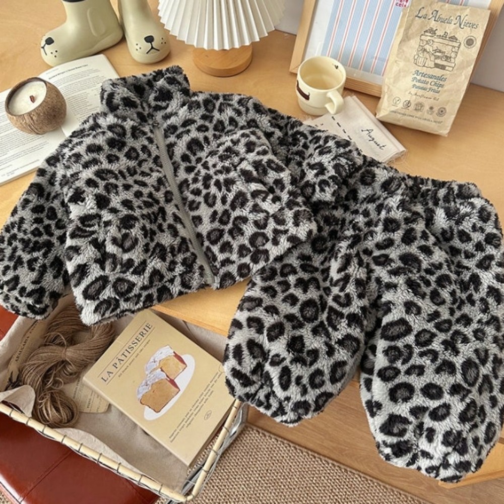 유아 레오파드 도톰 상하복 세트 아기 등원룩 겨울 기모 밴딩 후리스 트레이닝복 35,000원