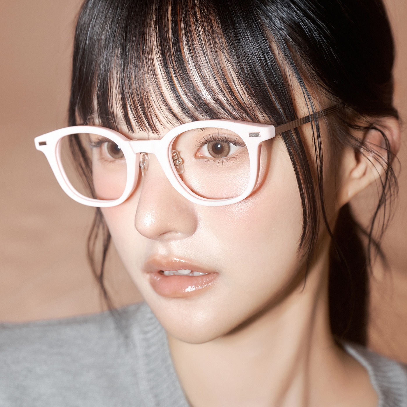 리끌로우 X KAY GLASS + 안경닦이 + 케이스 세트 25,420원