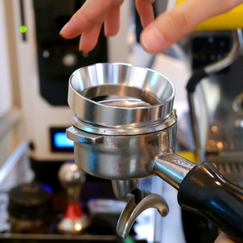 커피 도징링 58mm 디스트리뷰터 레벨링툴 브레빌 마카롱 템퍼 맥널티 플랜잇 E61 11,880원