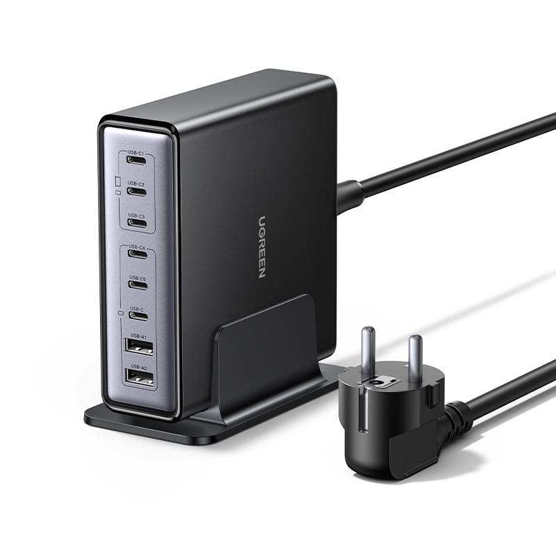 UGREEN 유그린 200W c타입 접지형 충전기 GaN 8포트 멀티 고속 충전기 PD100W 데스크탑 맥북프로16 맥북에어 아이폰 17 16 아이패드 갤럭시S25 호환, Black, 1개 78,390원