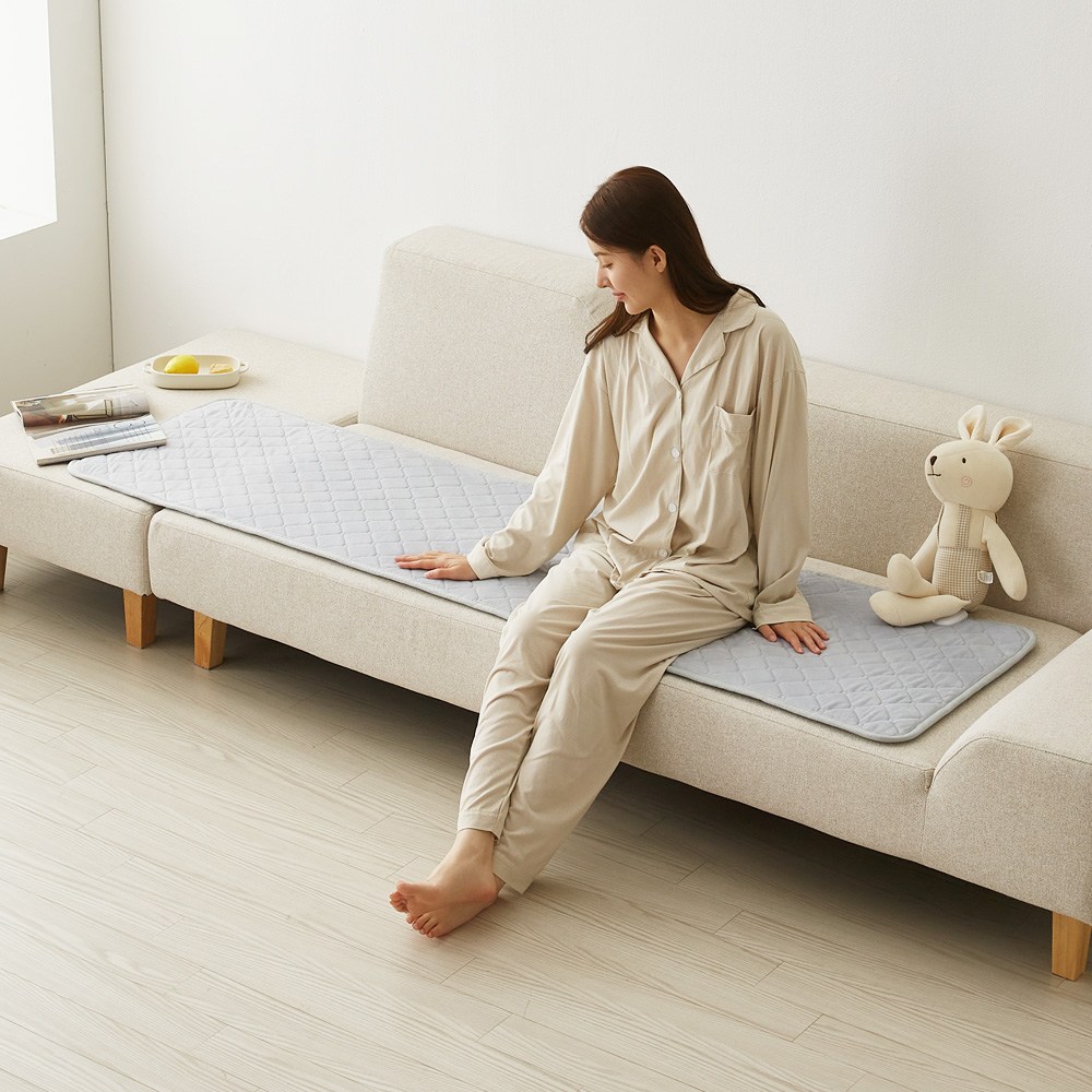 [26년형 두께UP] 한일좋은자리 전자파없는 양면극세사 탄소 소파 전기방석 전기요 온열매트, 4-5인용(50X200cm), 차콜그레이 53,620원