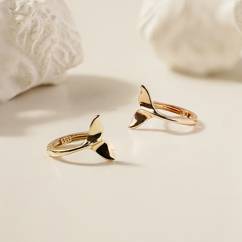 미니멀피어싱 14K 18K 고래꼬리 원터치 귀걸이 395,000원