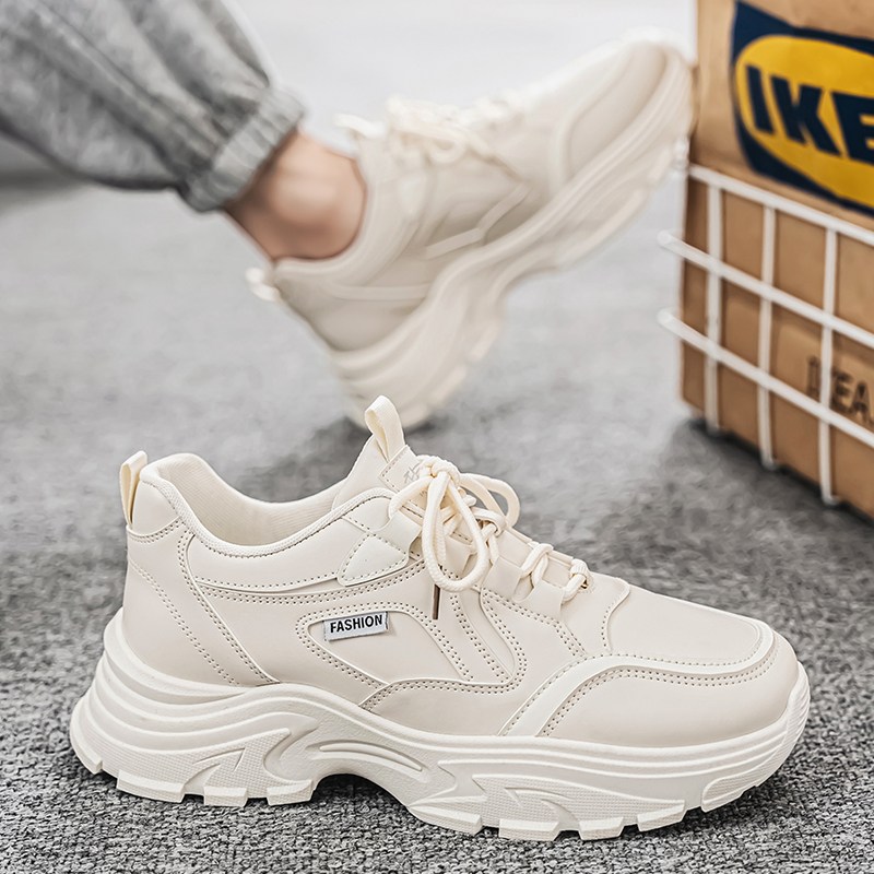 VZR남자 에어 초경량 어글리 슈즈 충격흡수 키높이 워킹화 운동화 런닝화 18,800원