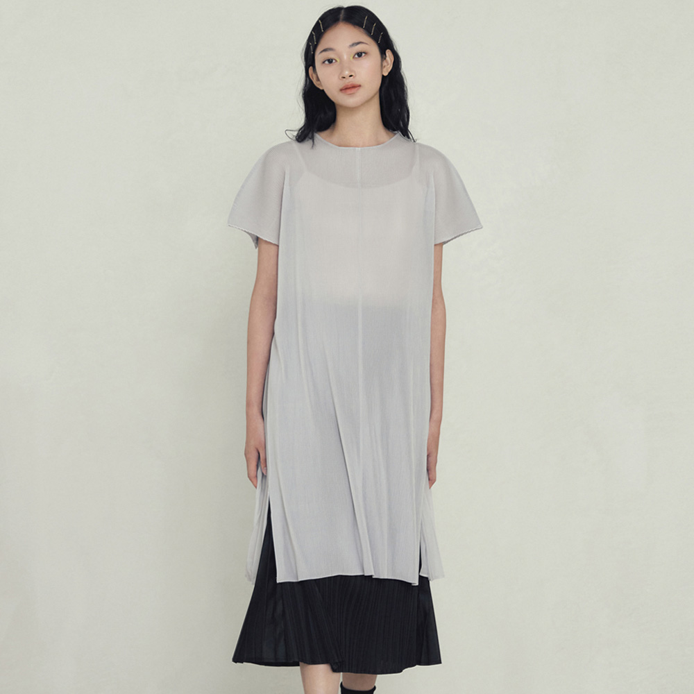 피네플리츠 트위스트 원피스  (3 Color) 210,000원