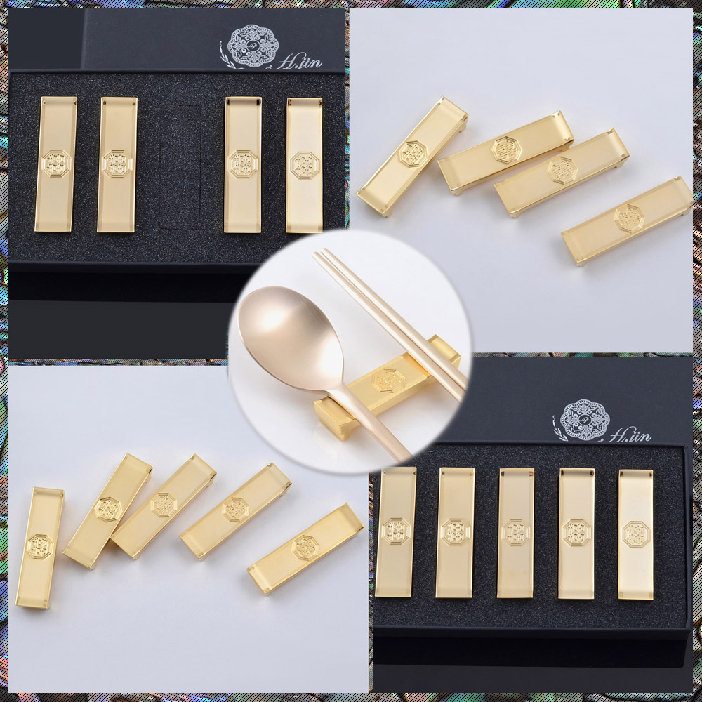 현진 전통골드 수저받침 4P/5P+포장+쇼핑백/ 집들이선물 집들이손님맞이용 단체기념품제작 대학교판촉물 홍보물 32,000원