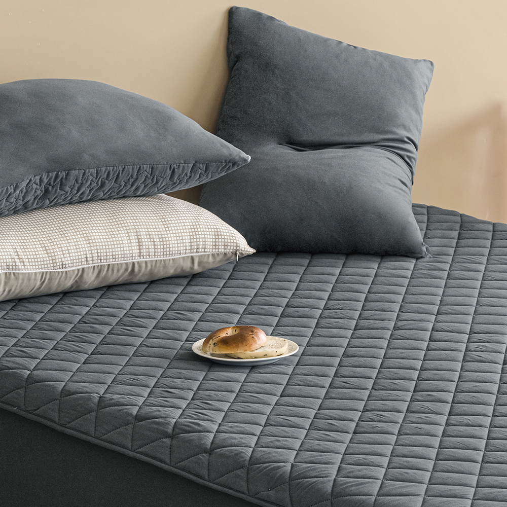 더자리 데일리 프레쉬 누빔 침대패드 고정밴드형 12,900원