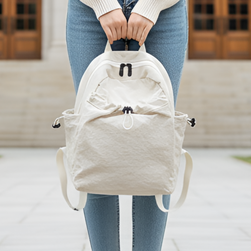 이지바이몰 가벼운 나일론 포켓 백팩 19,400원