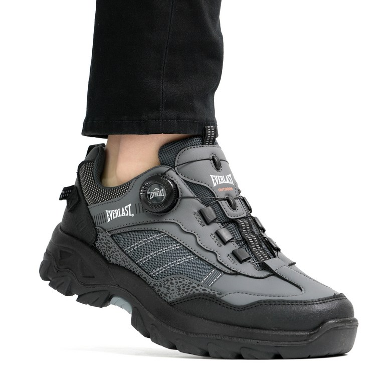 에버라스트 경량 다이얼 트레킹화 여성 남성 발편한 메쉬 쿠션 아웃도어 가벼운 등산화 레저 스포츠 미끄럼방지 운동화 트레일화 49,800원