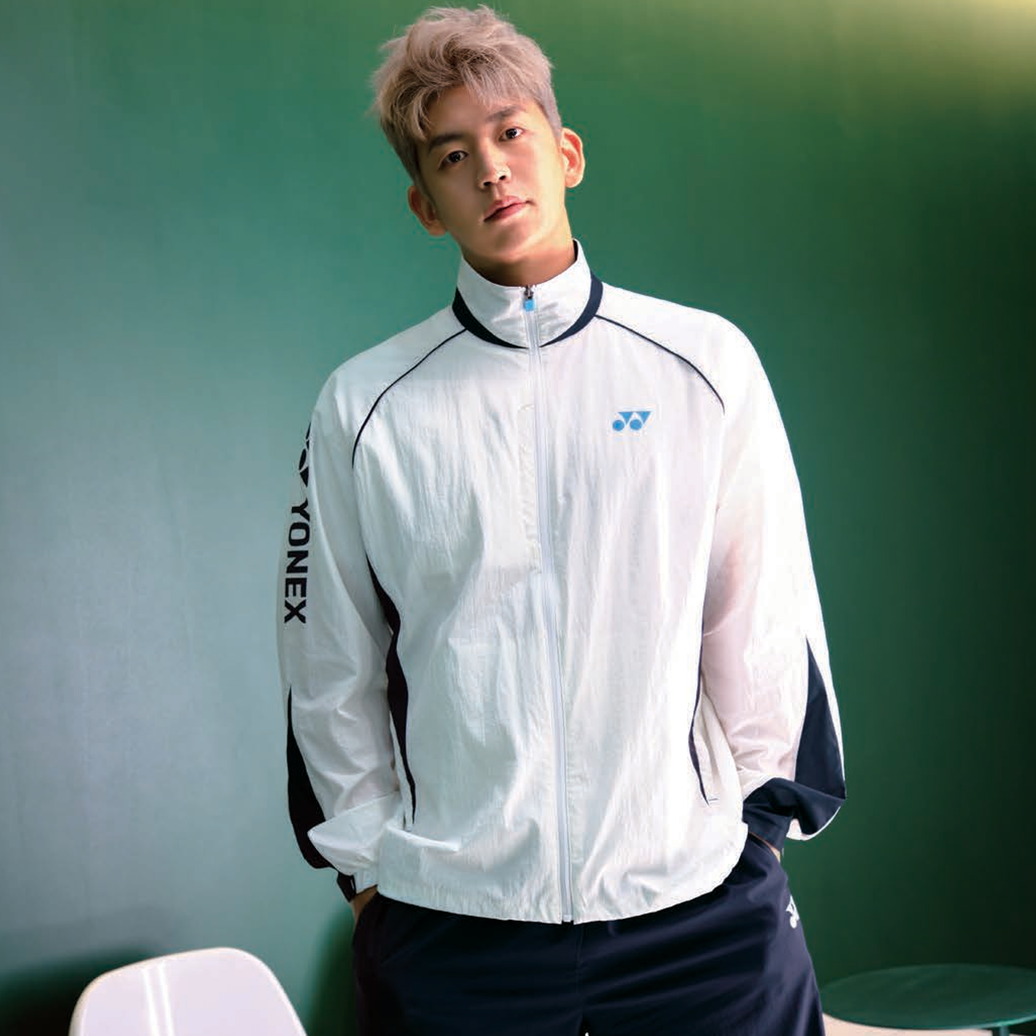 요넥스 253WU003U 배드민턴 바람막이 자켓 남녀공용 135,000원