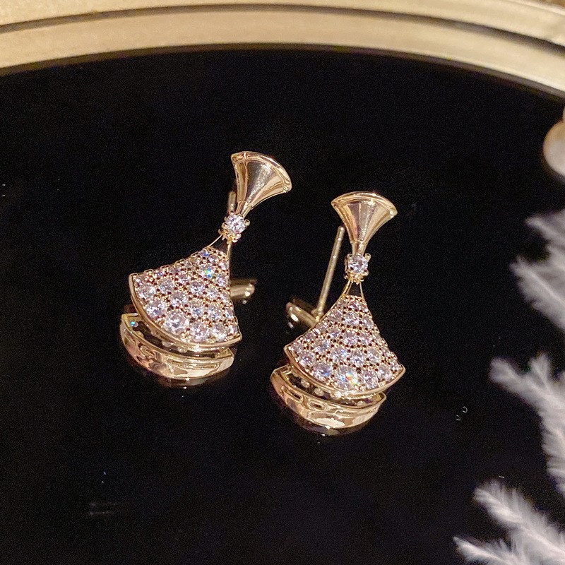 NXNA 14K 골드 럭셔리 풀 다이아몬드 부채꼴 이어링 데일리 착용 선물추천 BISCXF-ED008 도금 80,700원