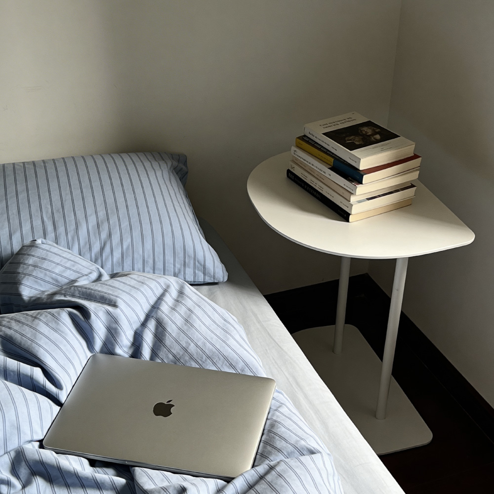 사각 하프테이블 반사각 테이블 소파 테이블 디스플레이 가정용 카페용 134,000원