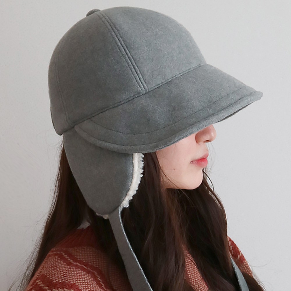 이코마켓 국내제작 탄탄포근 모직 귀달이 턱끈 방한모 뽀글보넷 버킷햇 25,900원