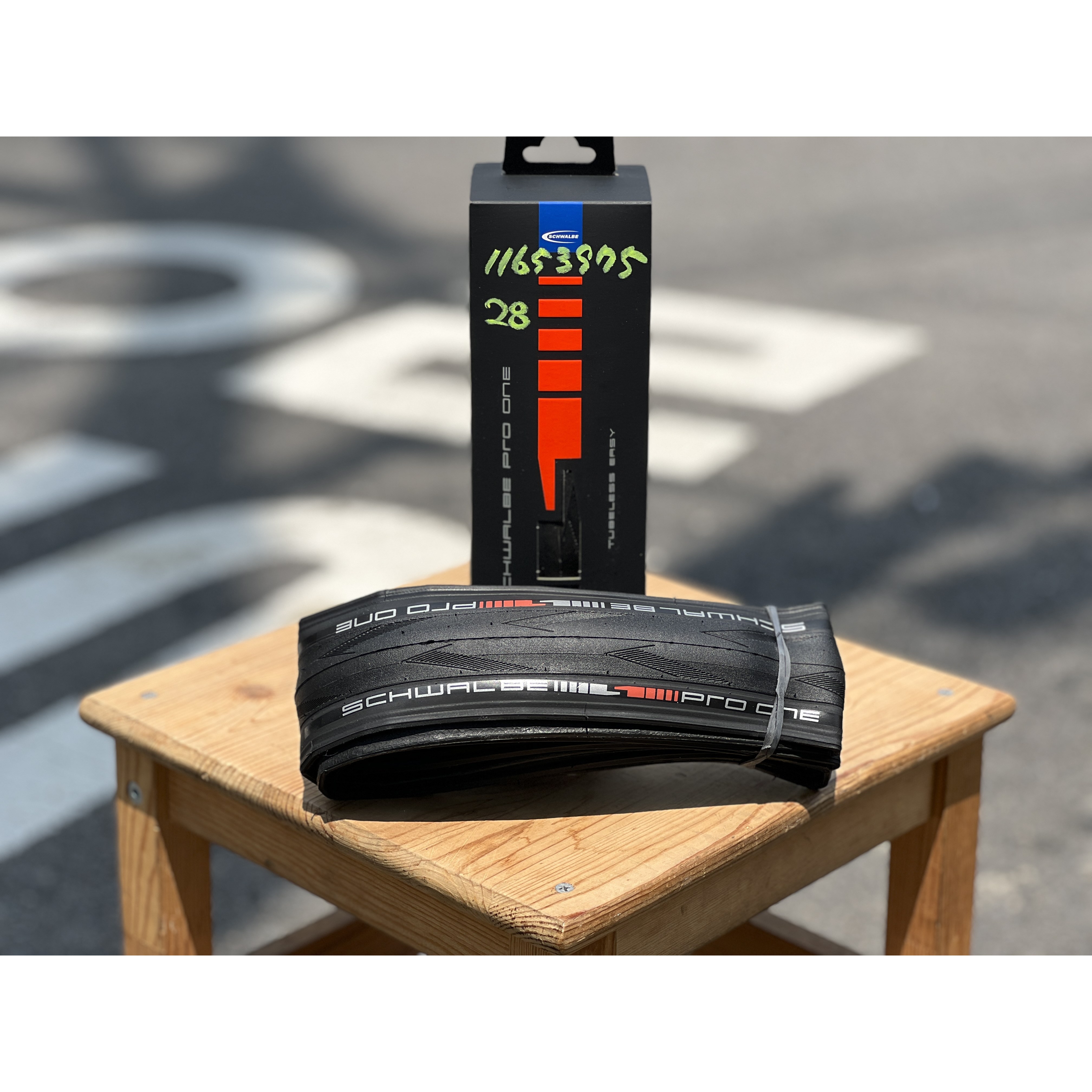 슈발베 프로원 튜블리스 이지 로드 타이어 72,900원