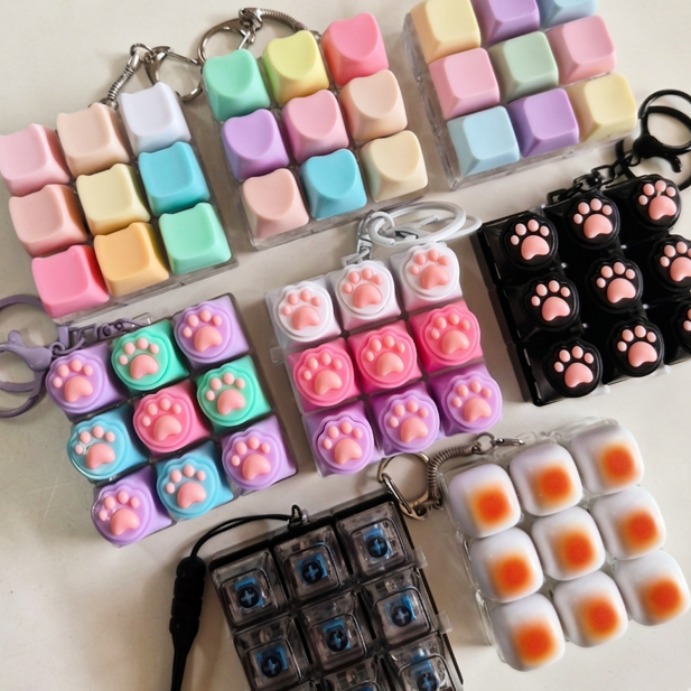 [제이무드] 불들어 오는 LED 키캡 키보드 키링 9캡 딸각이, 1개, 냥이 9캡 블랙 11,200원