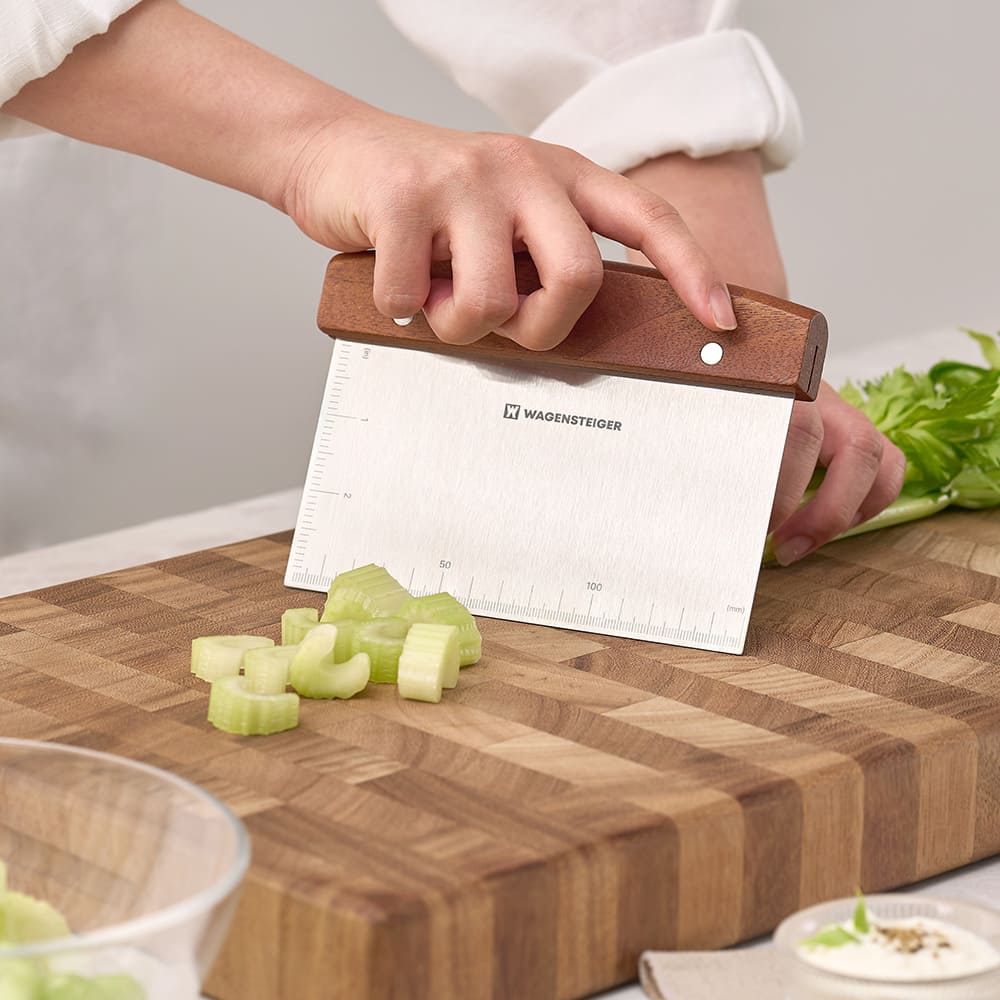 바겐슈타이거 전문가용 스크래퍼 우드핸들 스테인리스 반죽칼 베이킹도구 8,900원