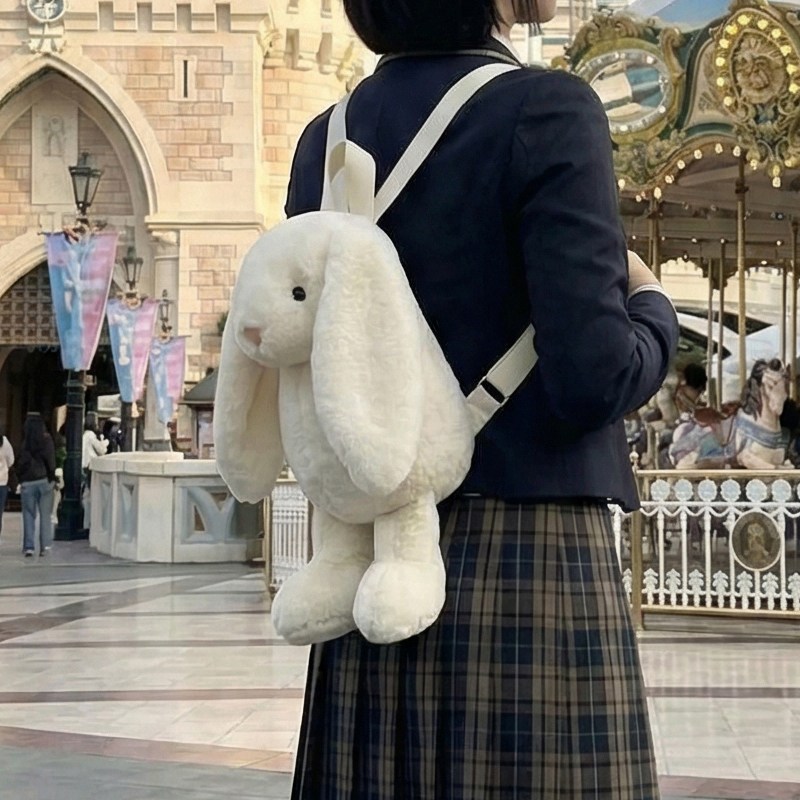 말랑마쥬 핵인싸템 귀여운 인형 캐릭터 가방 놀이공원 소풍백팩 카피바라 강아지 슬링백 15,860원