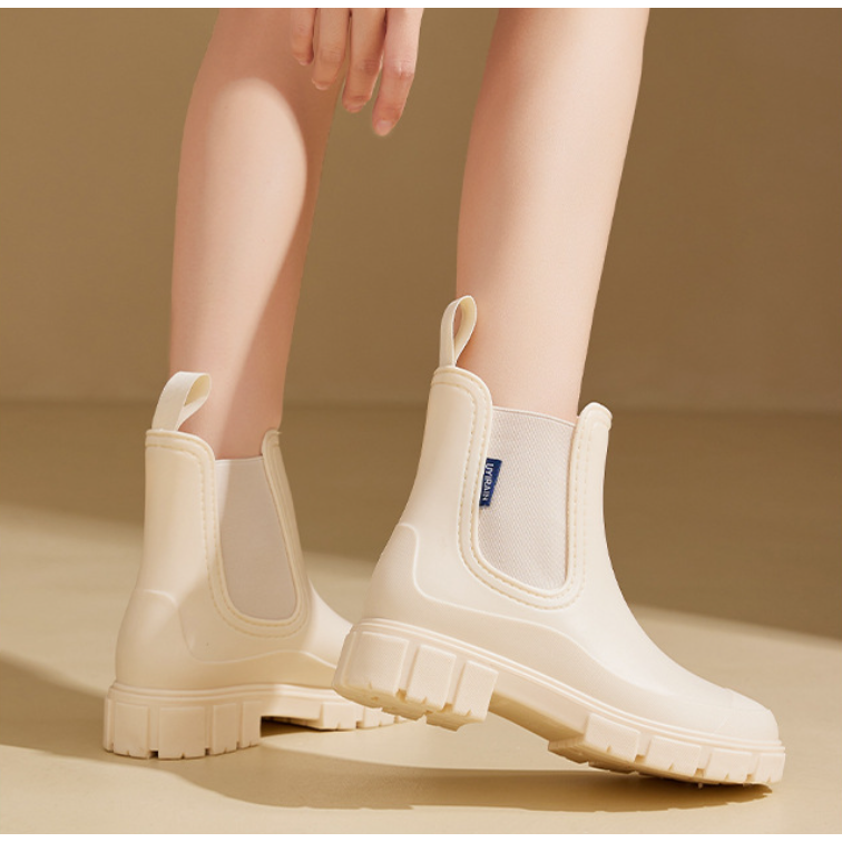 아와유키 여성 패션 숏 방수 첼시 레인부츠 장화 3CM 19,800원