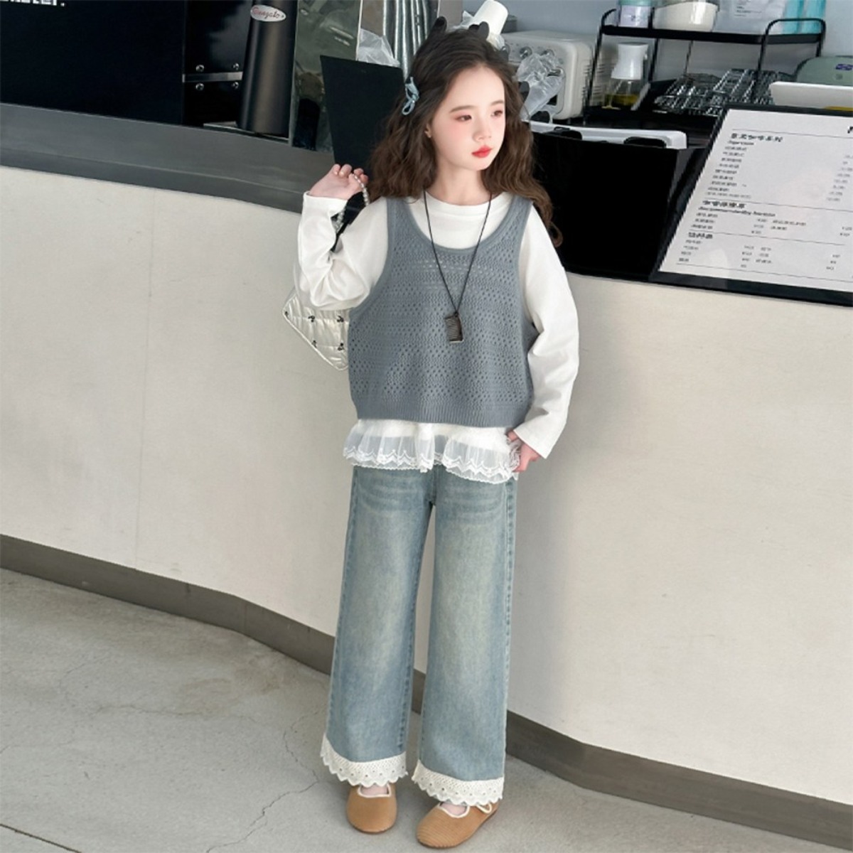패션플래시 여아 니트 조끼 데님 팬츠 세트 데일리 레이스 레이어드 가을신상 데일리 여아 쓰리피스 47,300원