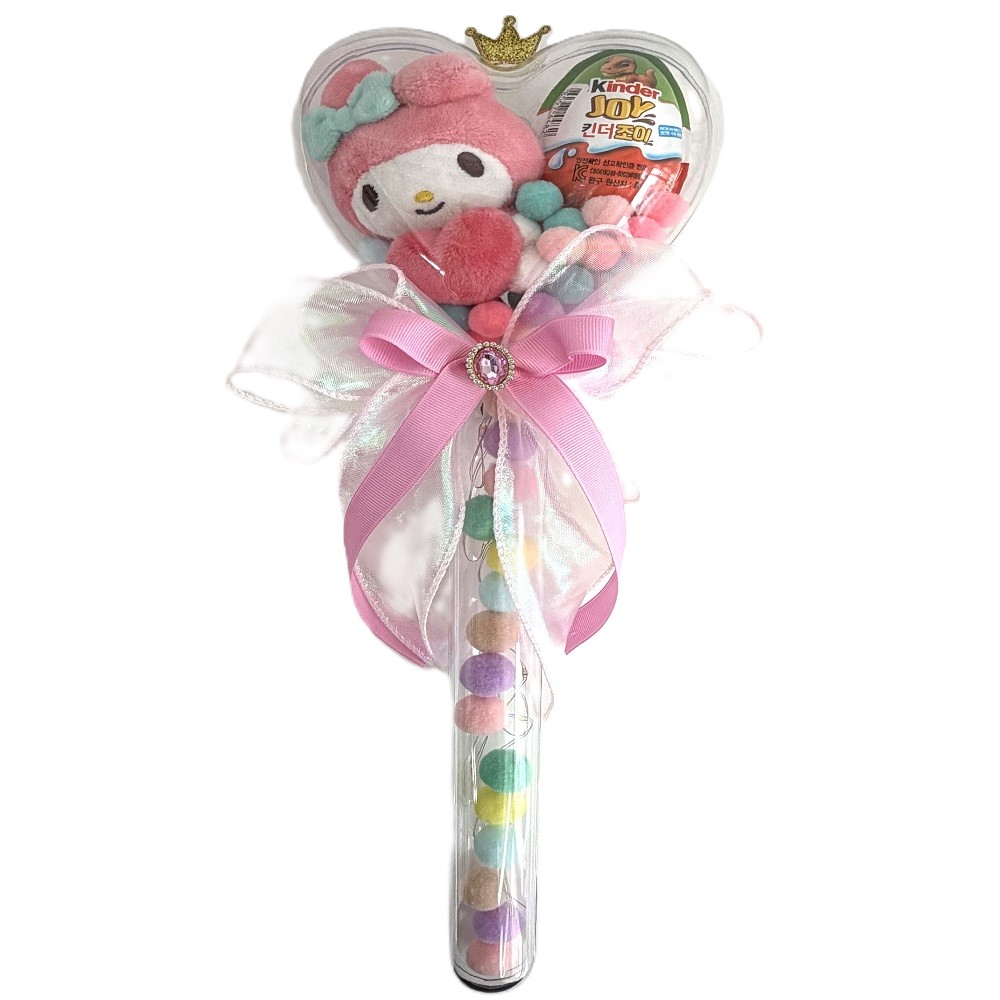 토닥꽃상점 산리오 LED 킨더조이 하트봉 꽃다발 남아용 노랑 마이멜로디 23,800원