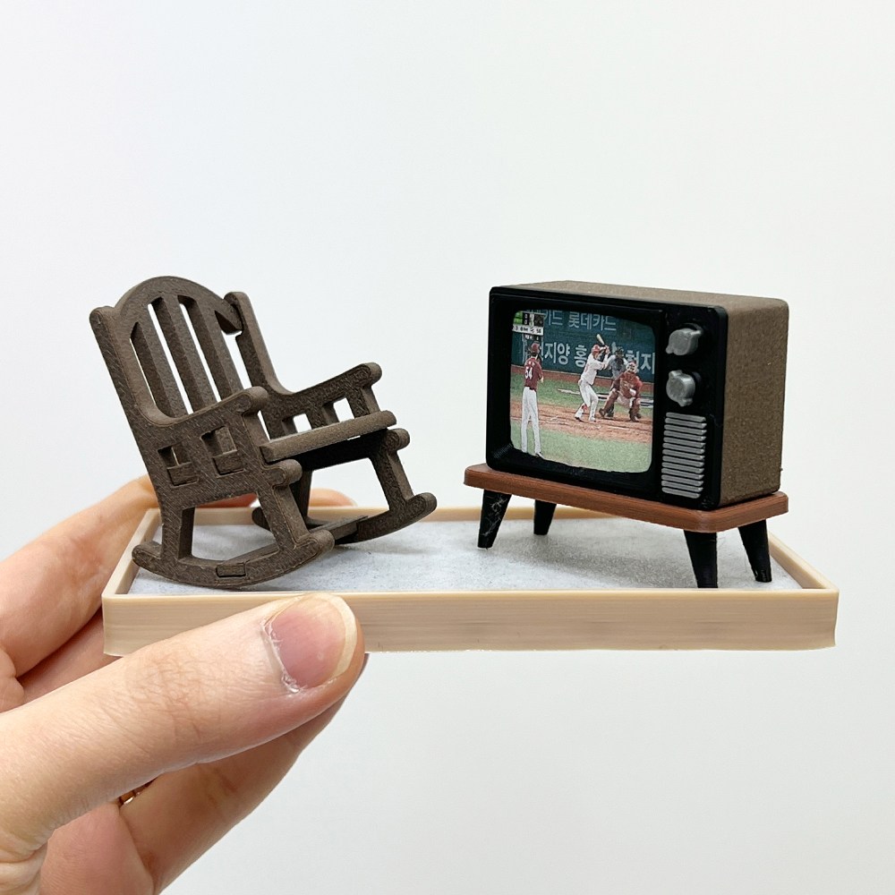 [중지]TV 흔들의자 세트 미니어처 납골당 꾸미기 추모 인테리어 장식 소품 20,800원