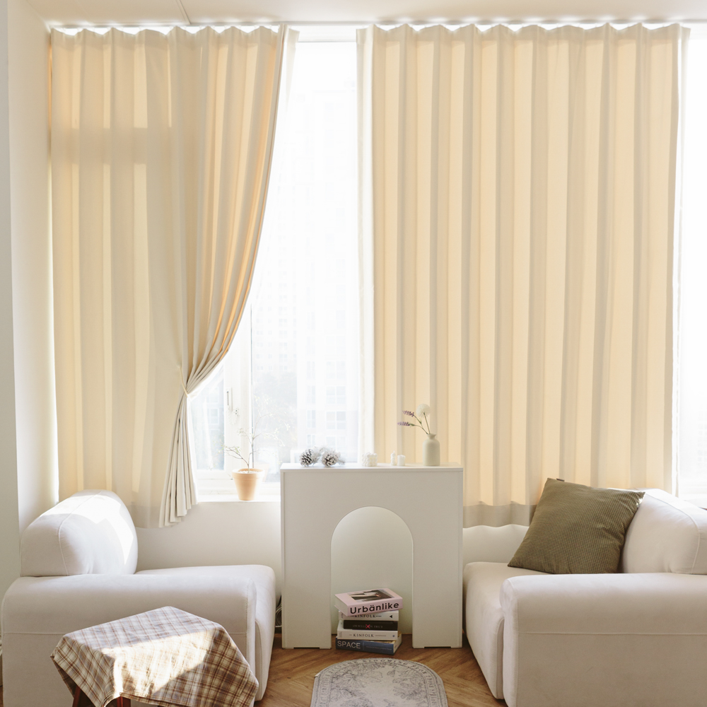 nuguna 베이직 형상기억 예쁜주름 암막 커튼 2p 176,690원