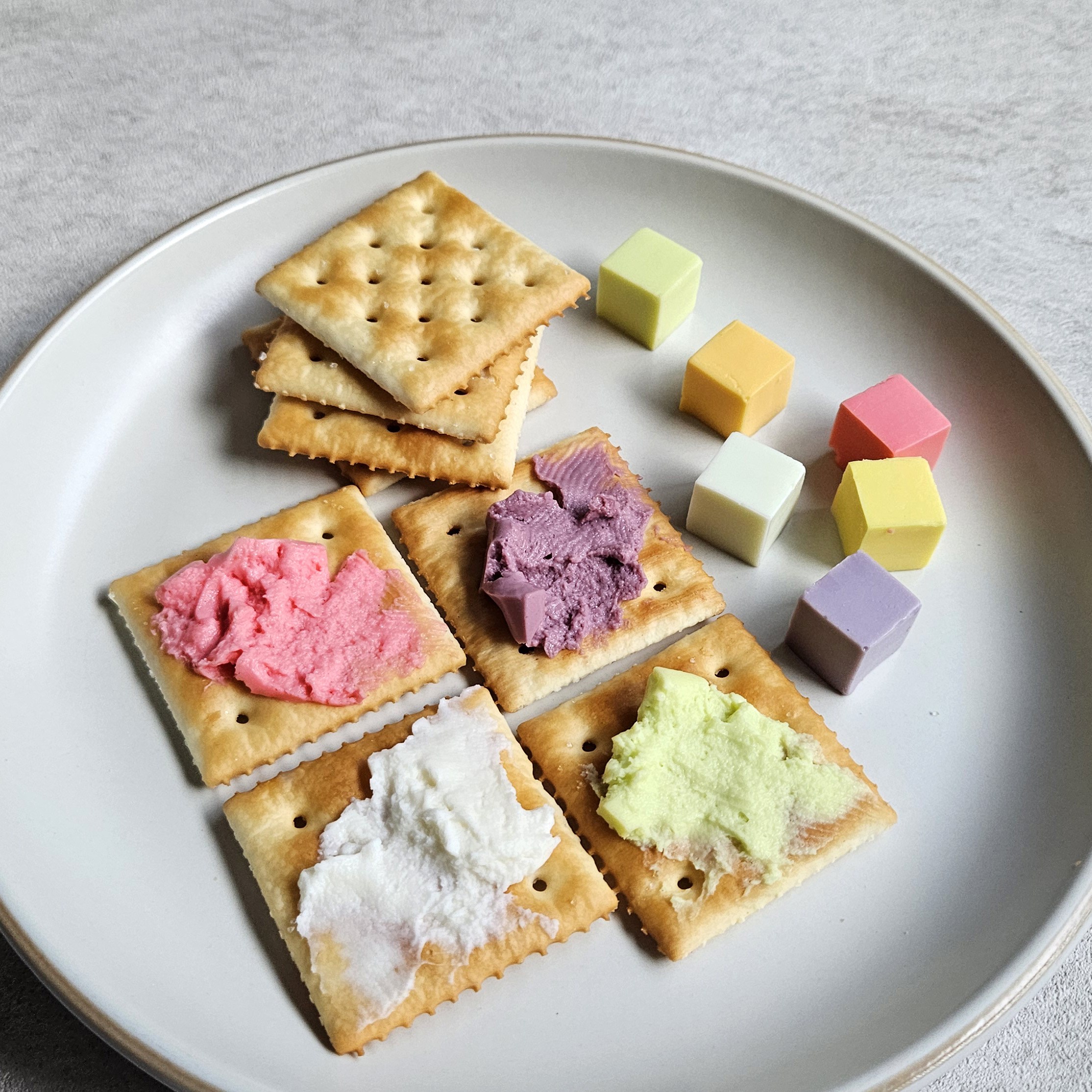 과일큐브치즈 (8가지맛) / 아이들간식, 남녀노소, 간식, 2세트, 3.3g 15,960원