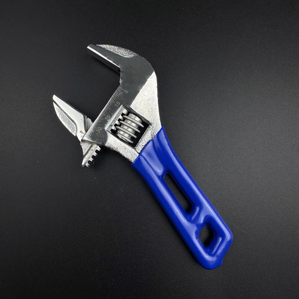 위니드 경량 와이드 포켓 몽키 스패너 150mm 최대 35m 6,800원