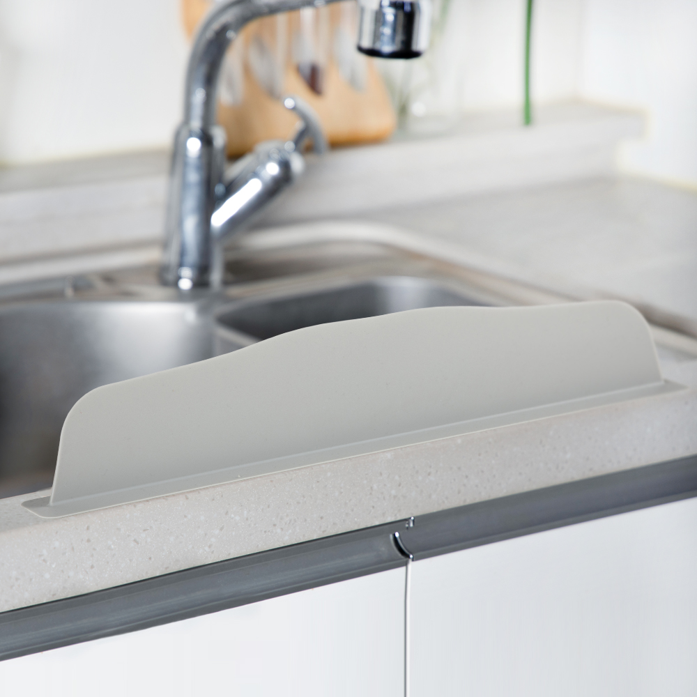 인콕 국산 흡착식 실리콘 싱크대 물막이 슬림형 13,400원