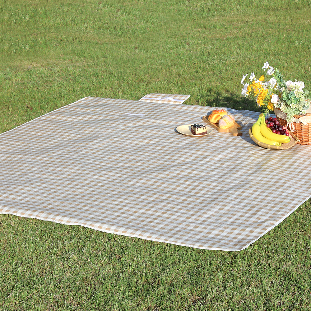 코멧 아웃도어 베이직 방수 피크닉 매트 8,290원