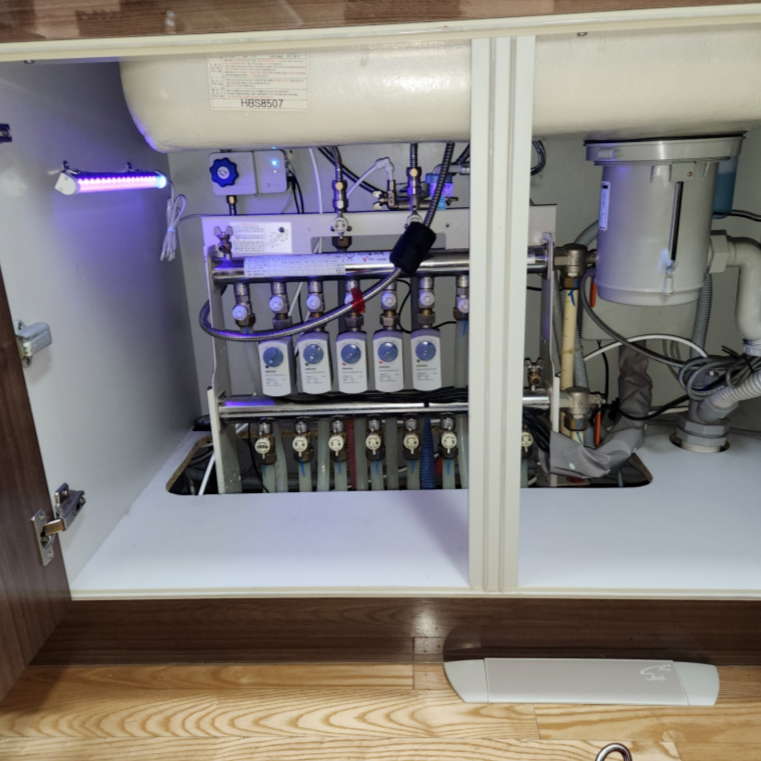 세이브수플러스 싱크대 절수페달 & 싱크대하부장 UV 항균 시스템 실용신안출원 (발판형) 138,000원